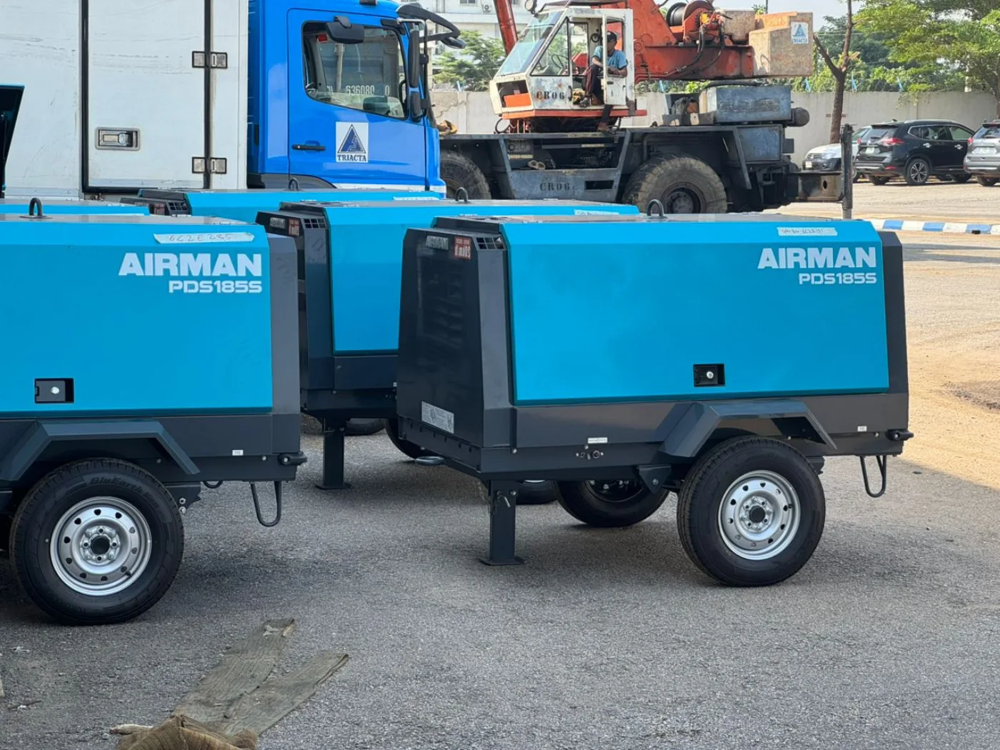 AIRMAN PDS1855 Compressor