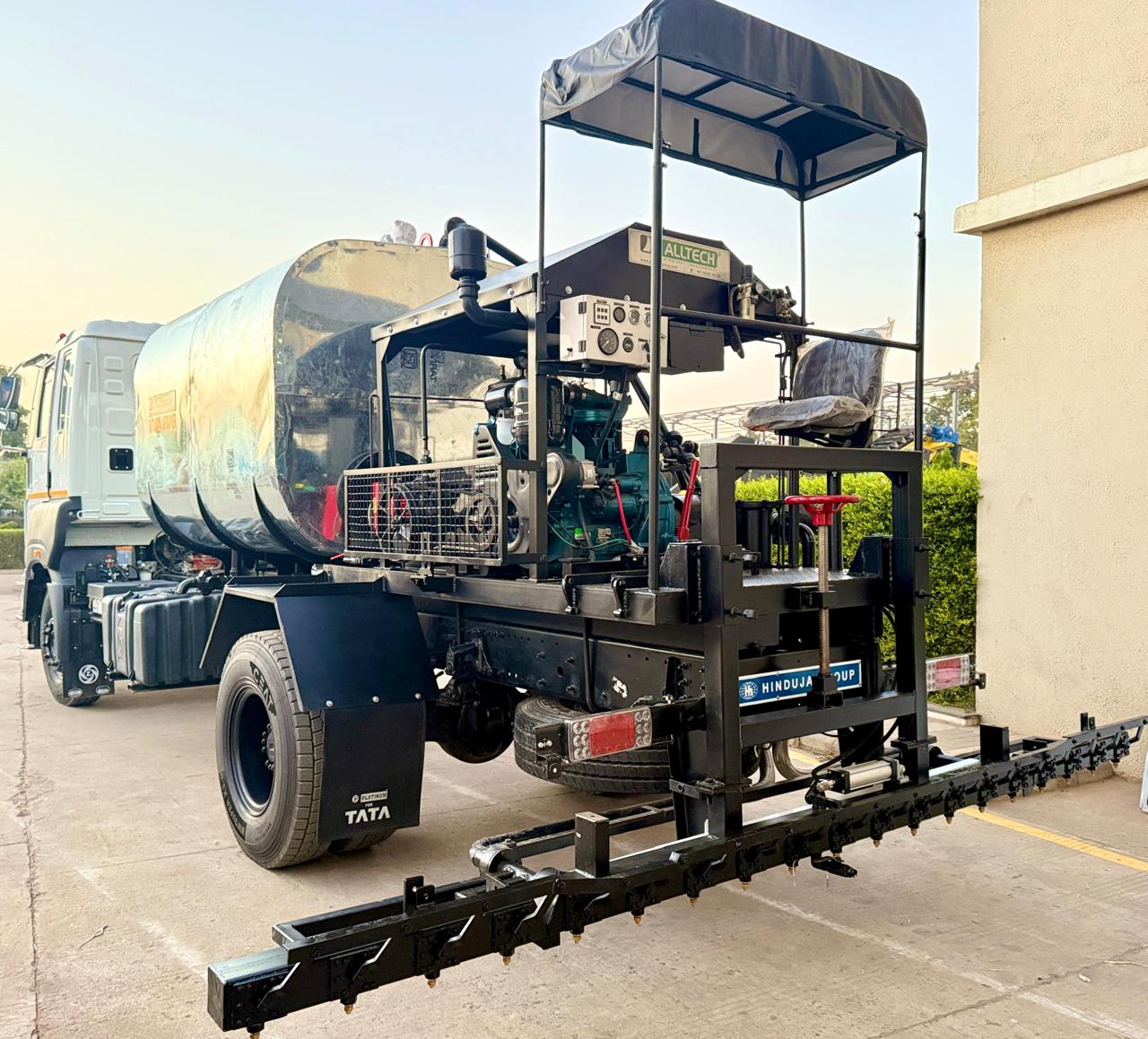 Bitumen Distributors